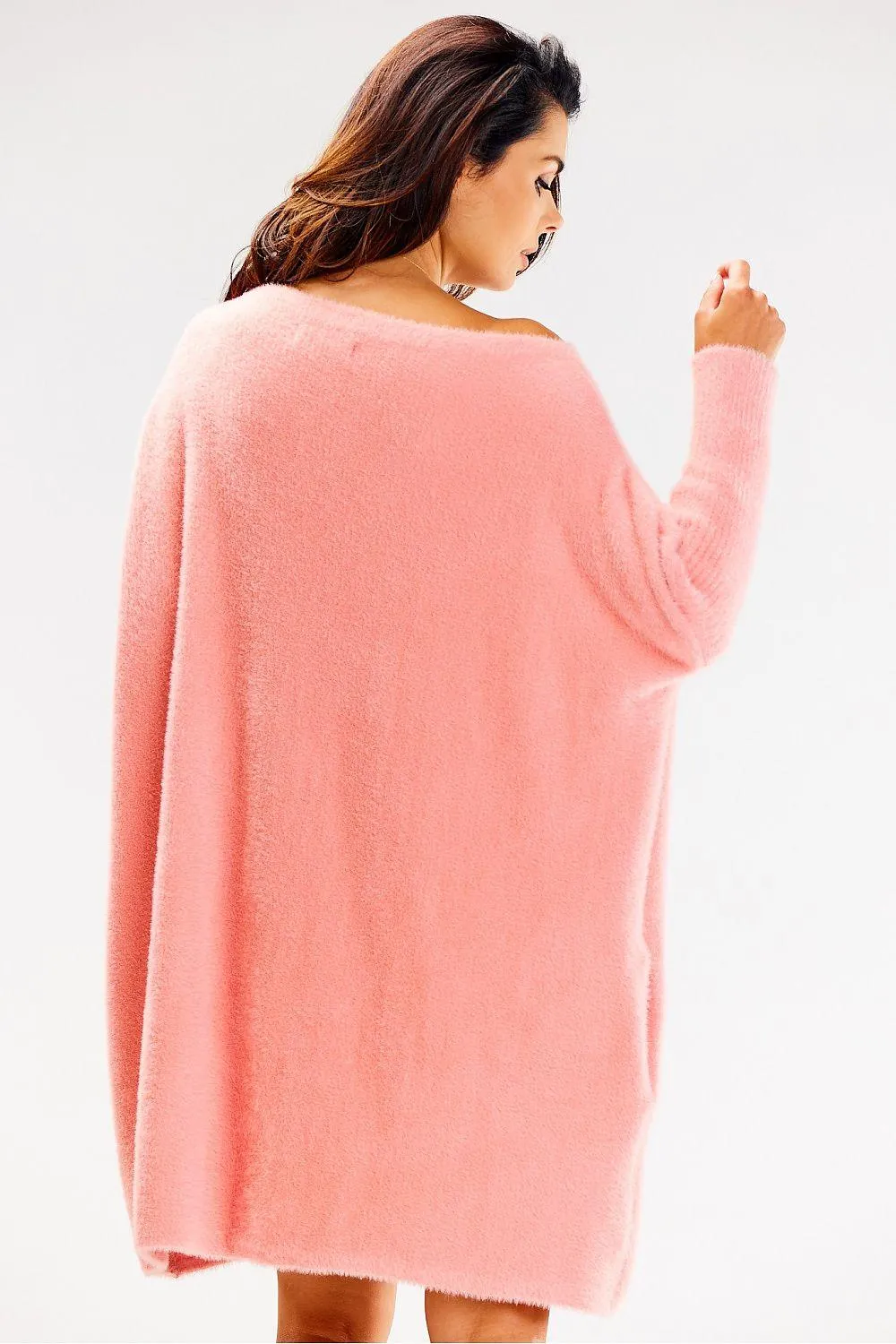 Chic Comfort: Luxurious Oversized Knit Sweater with Elegant Long Sleeves