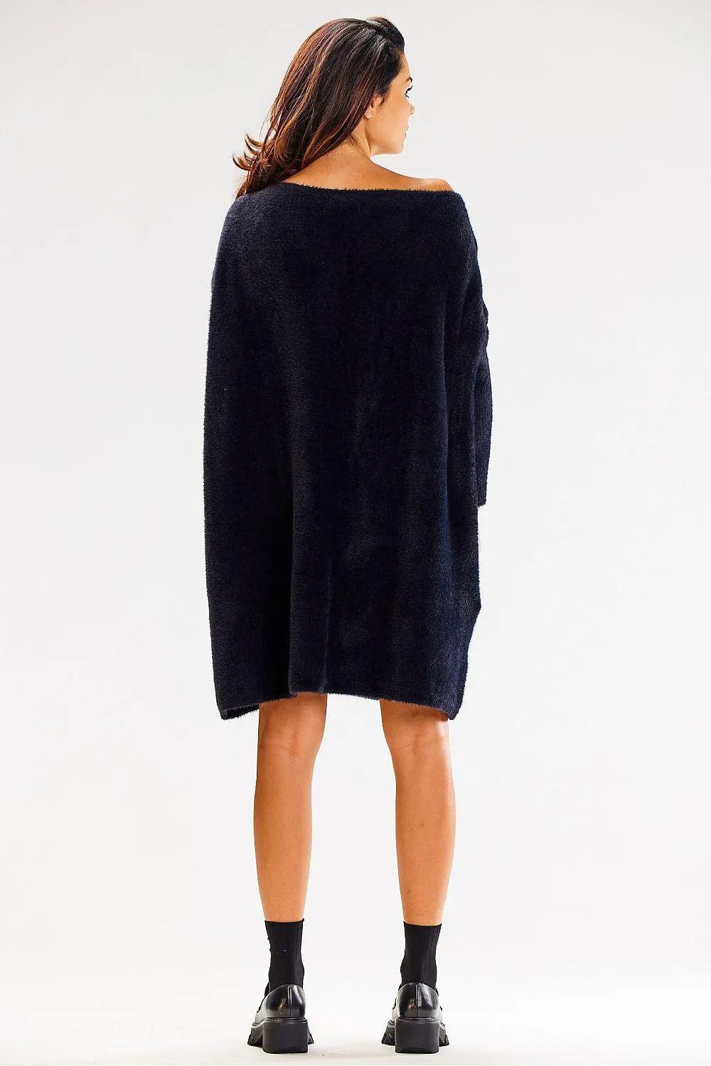 Chic Comfort: Luxurious Oversized Knit Sweater with Elegant Long Sleeves