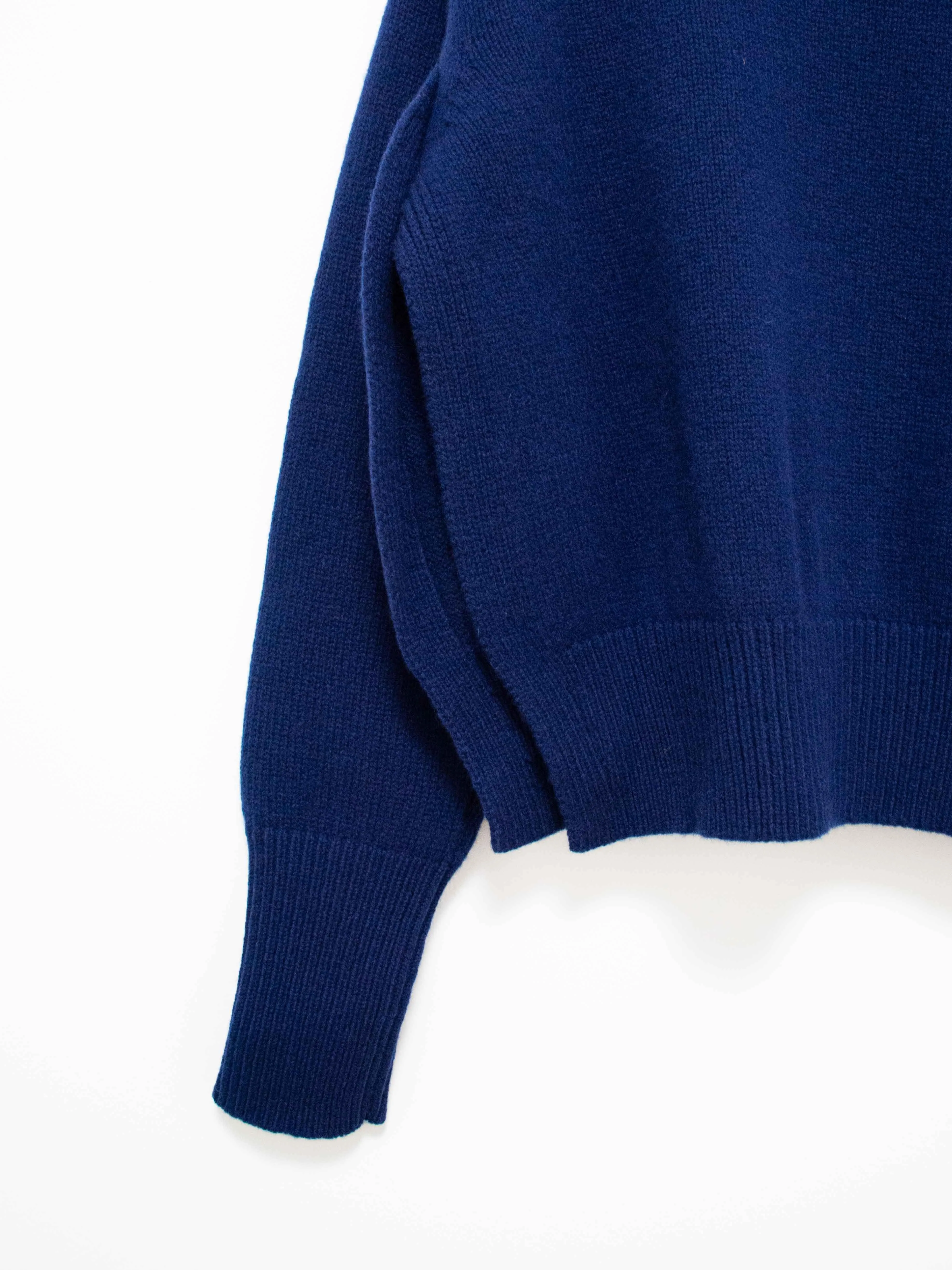 Serge British Side Split Knit - Deep Blue