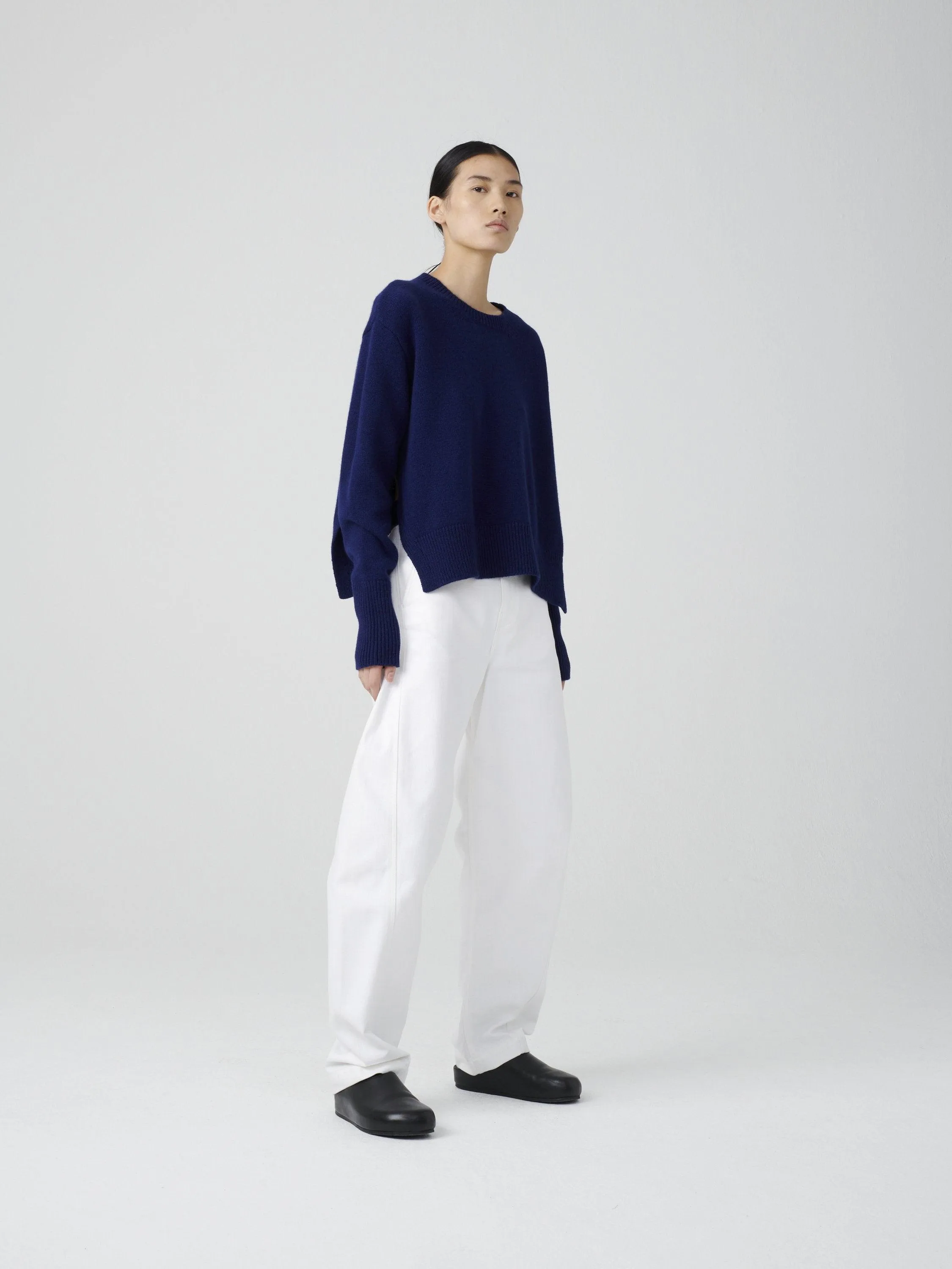 Serge British Side Split Knit - Deep Blue